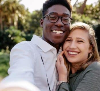7 Ways to Celebrate Your First Anniversary