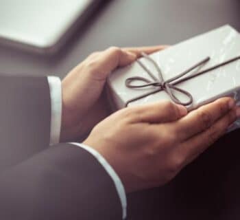 4 Creative Ways To Show Appreciation for Your Boss