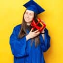 How To Create a Memorable Graduation Gift