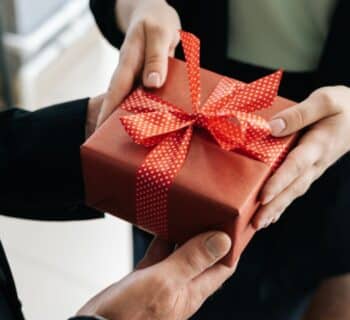 5 Unique Gifts for Various Religious Occasions