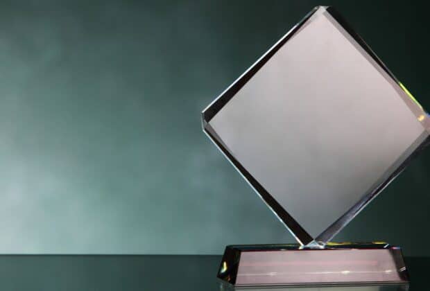 How To Design a Memorable Teacher Retirement Plaque